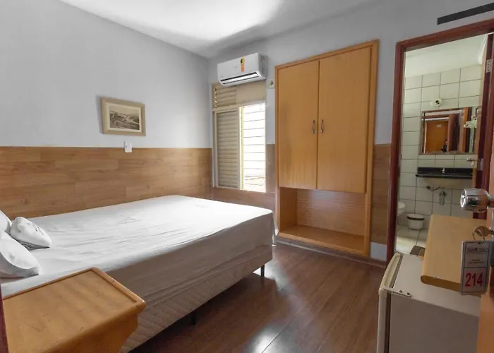 Hotel Terra Cedro In Goiânia